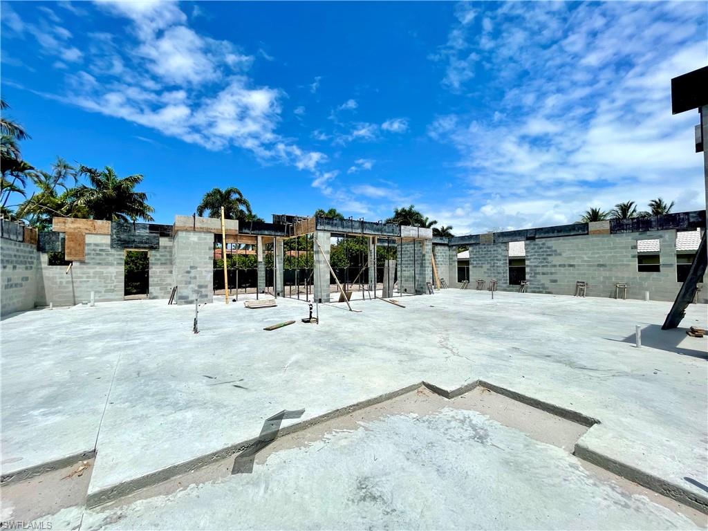 PARK SHORE - Residential