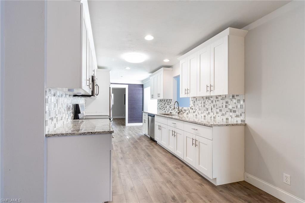 GOLDEN GATE ESTATES - Residential