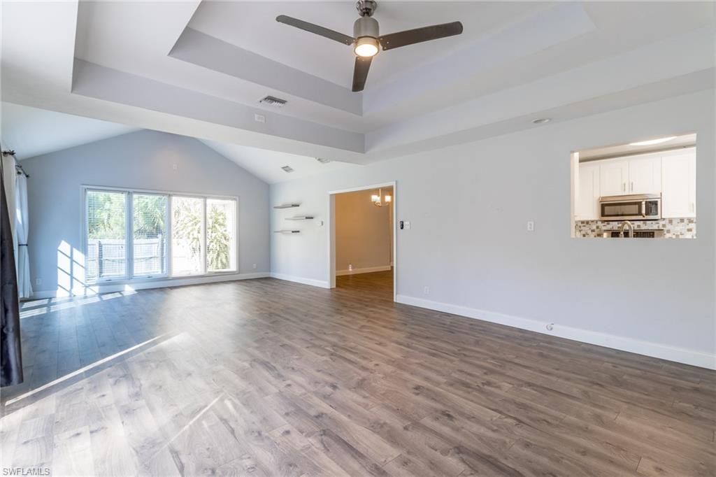 GOLDEN GATE ESTATES - Residential