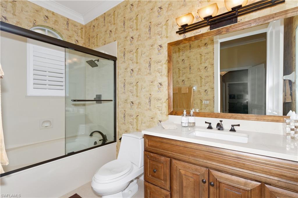 BARRINGTON AT PELICAN BAY - Residential