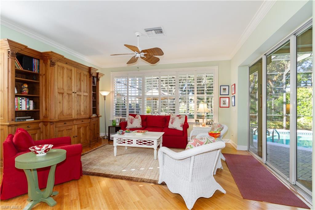 BARRINGTON AT PELICAN BAY - Residential