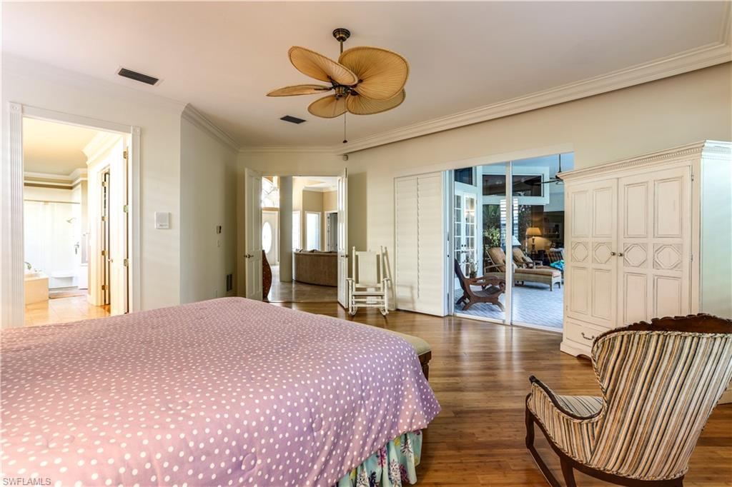 BARRINGTON AT PELICAN BAY - Residential