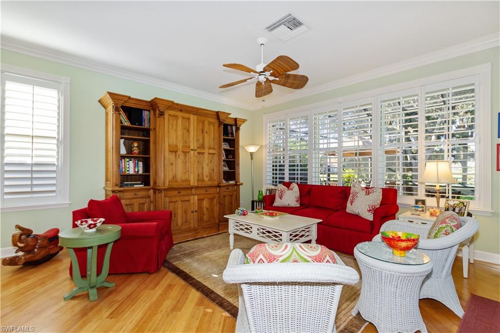 BARRINGTON AT PELICAN BAY - Residential