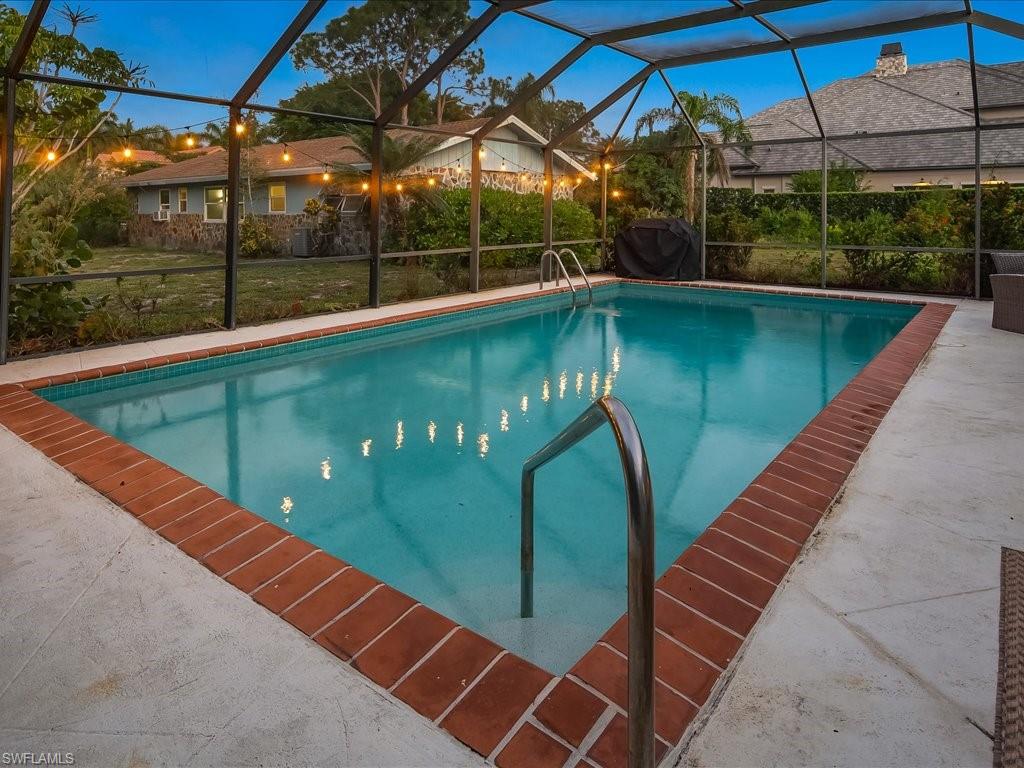 PINE RIDGE - Residential