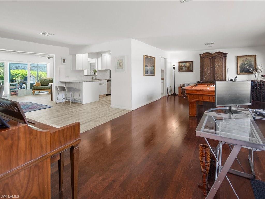 PINE RIDGE - Residential