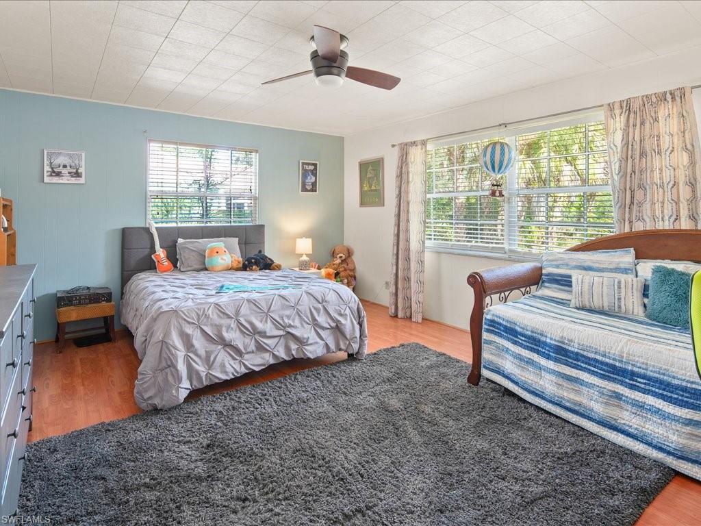 PINE RIDGE - Residential