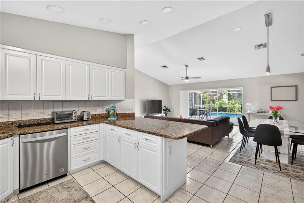 HERITAGE PINES - Residential