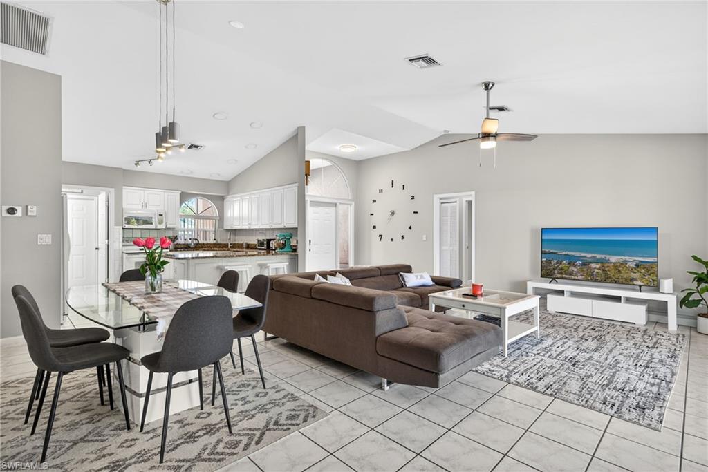 HERITAGE PINES - Residential