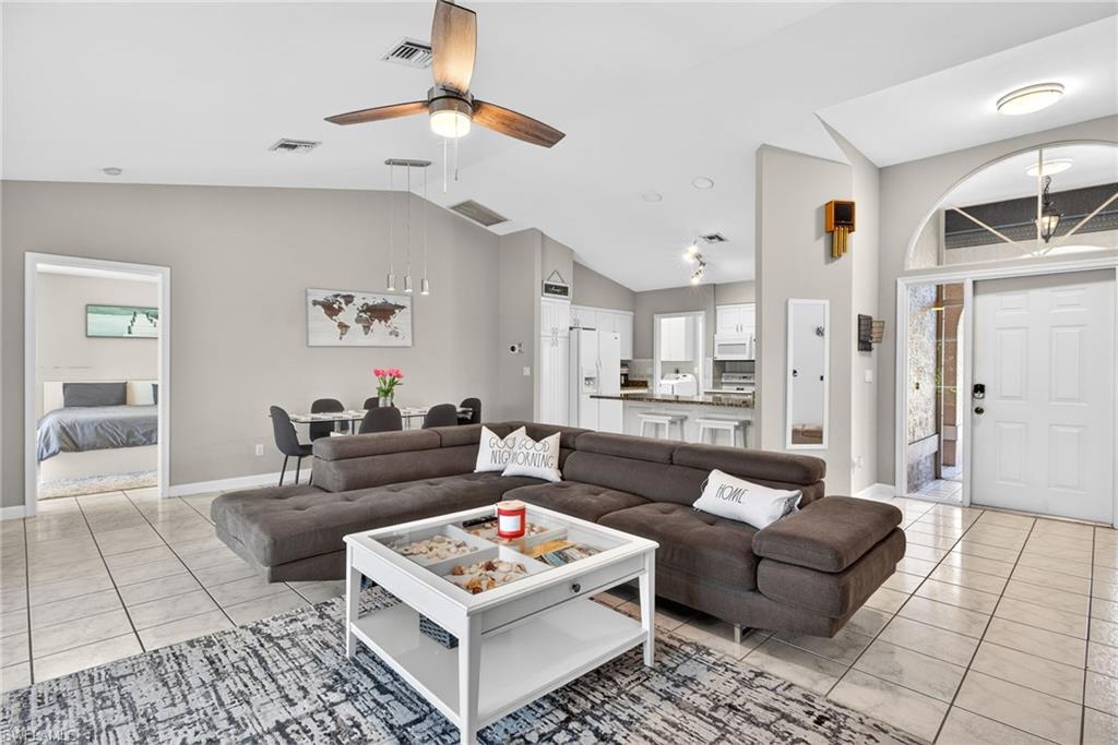 HERITAGE PINES - Residential