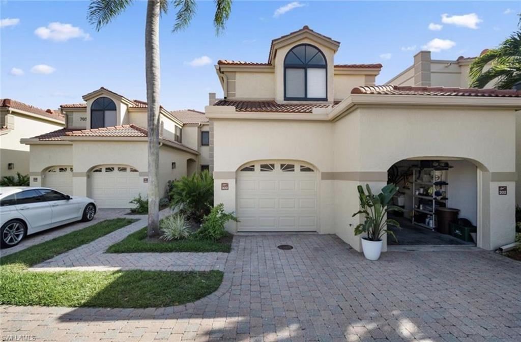 CALAIS - Residential Lease