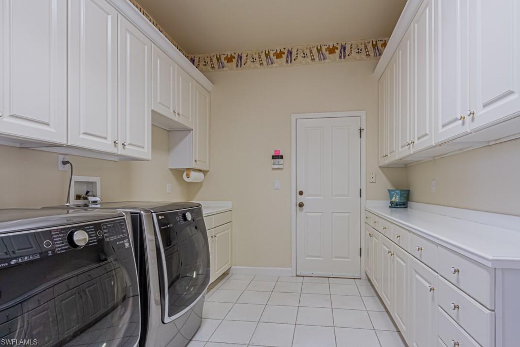 BARRINGTON AT PELICAN BAY - Residential