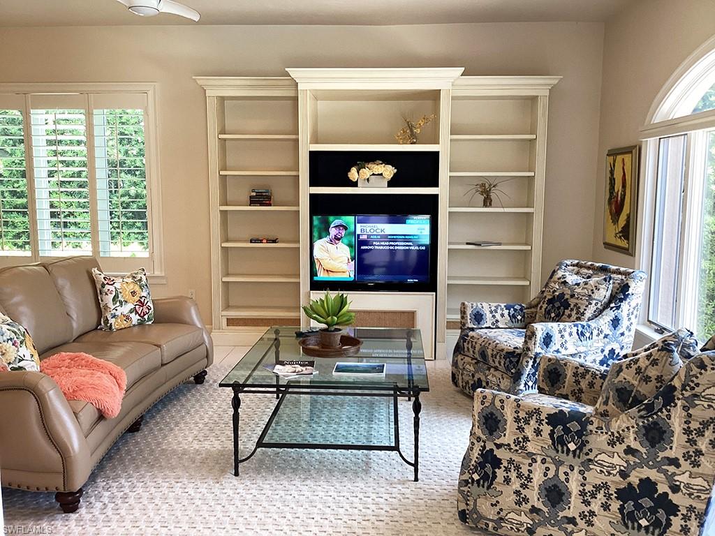 BARRINGTON AT PELICAN BAY - Residential