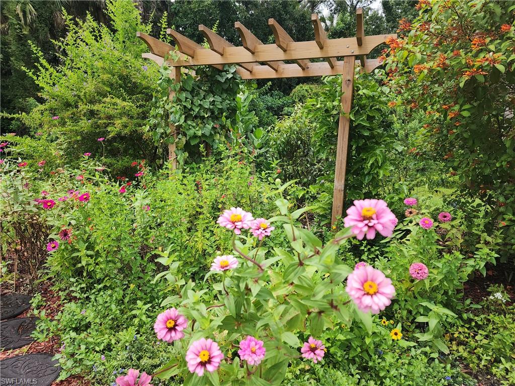 PINE RIDGE OF FORT MYERS VILLAGE - Residential