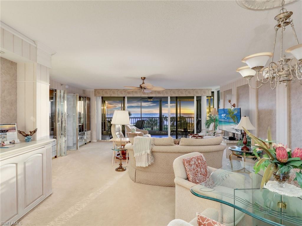 CRESCENT BEACH - Residential