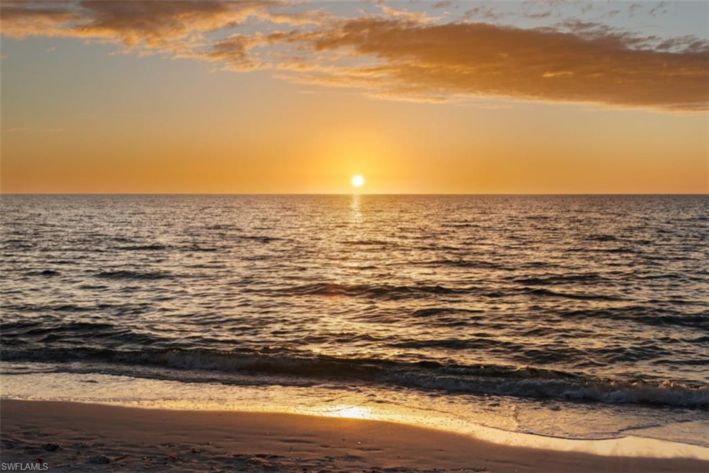 CRESCENT BEACH - Residential