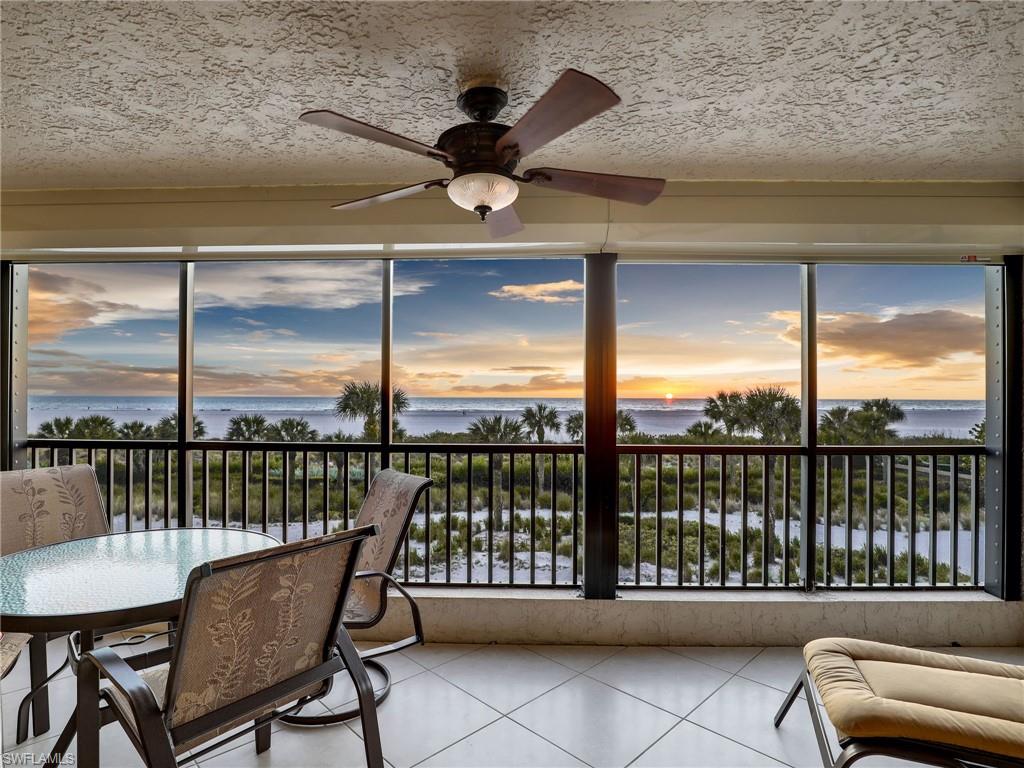 CRESCENT BEACH - Residential