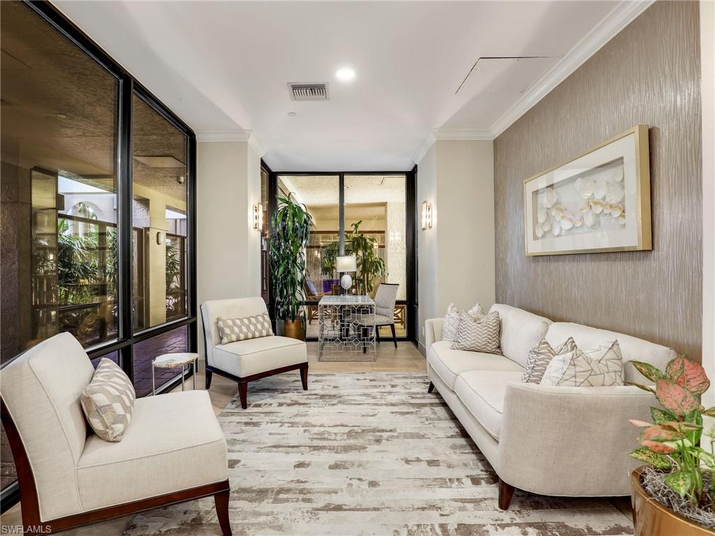 CRESCENT BEACH - Residential