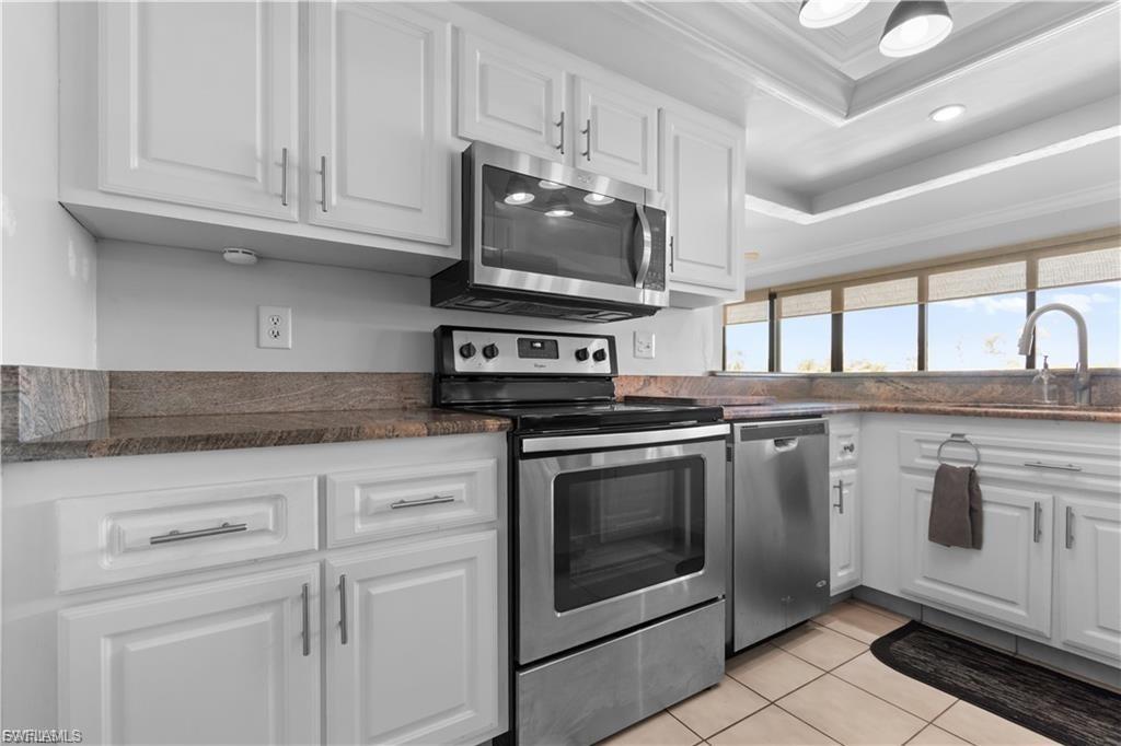 BALTUSROL VILLAGE - Residential Lease