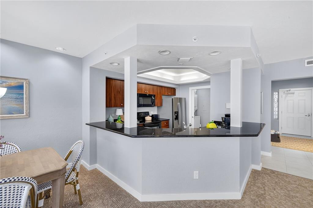 LANDS ENDS VILLAGE CONDO - Residential