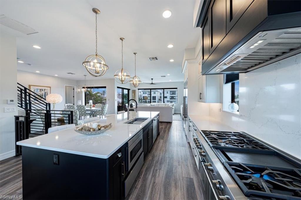 BONITA BEACH - Residential