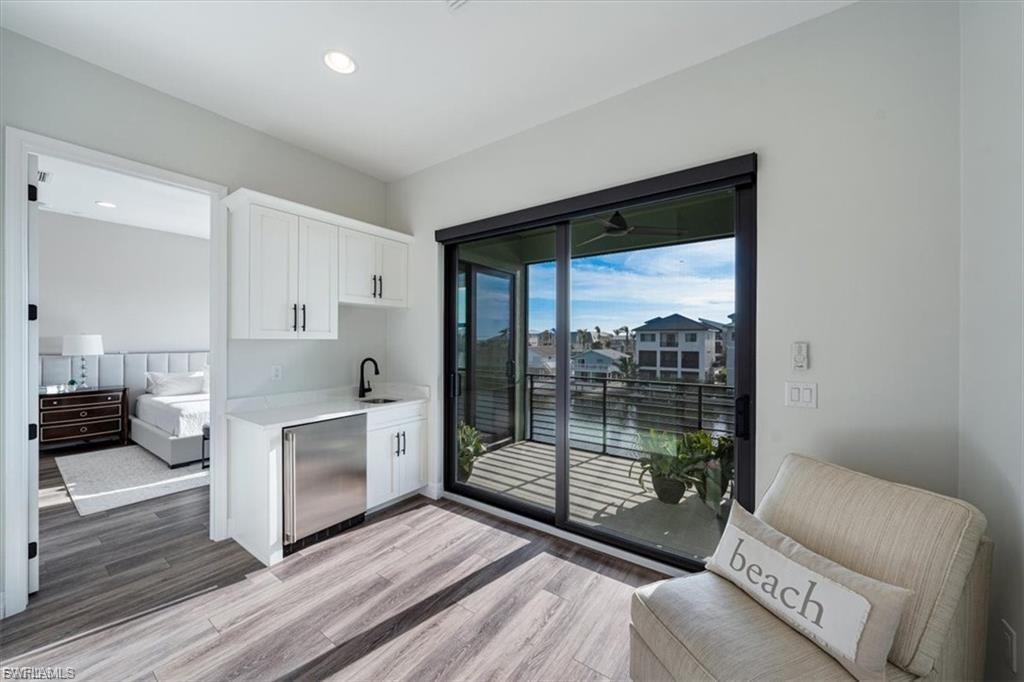 BONITA BEACH - Residential