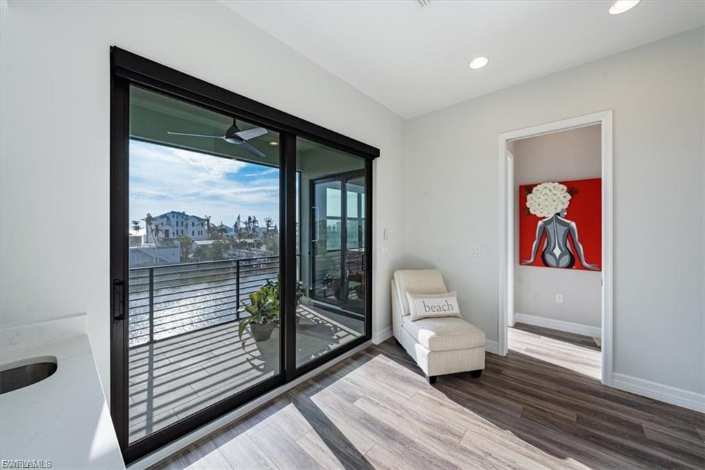 BONITA BEACH - Residential