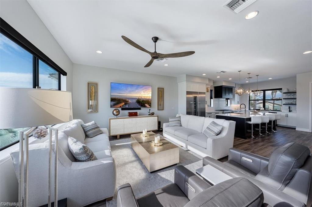 BONITA BEACH - Residential