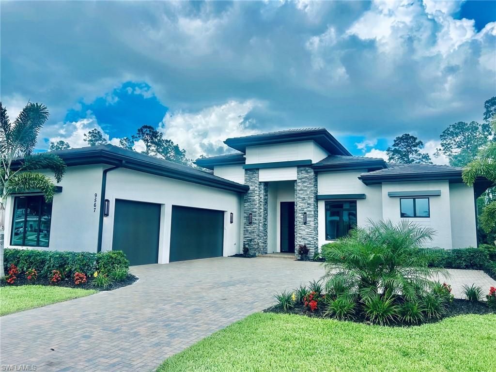 Photo of 9567 Caymas WAY, NAPLES, FL 34114 (MLS # 226015630)