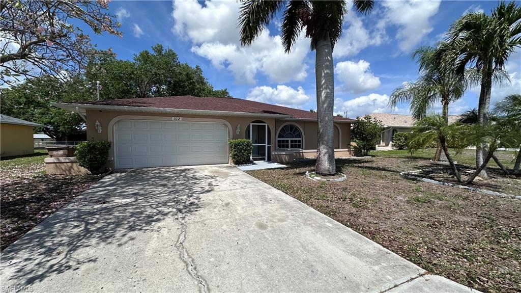 CAPE CORAL - Residential