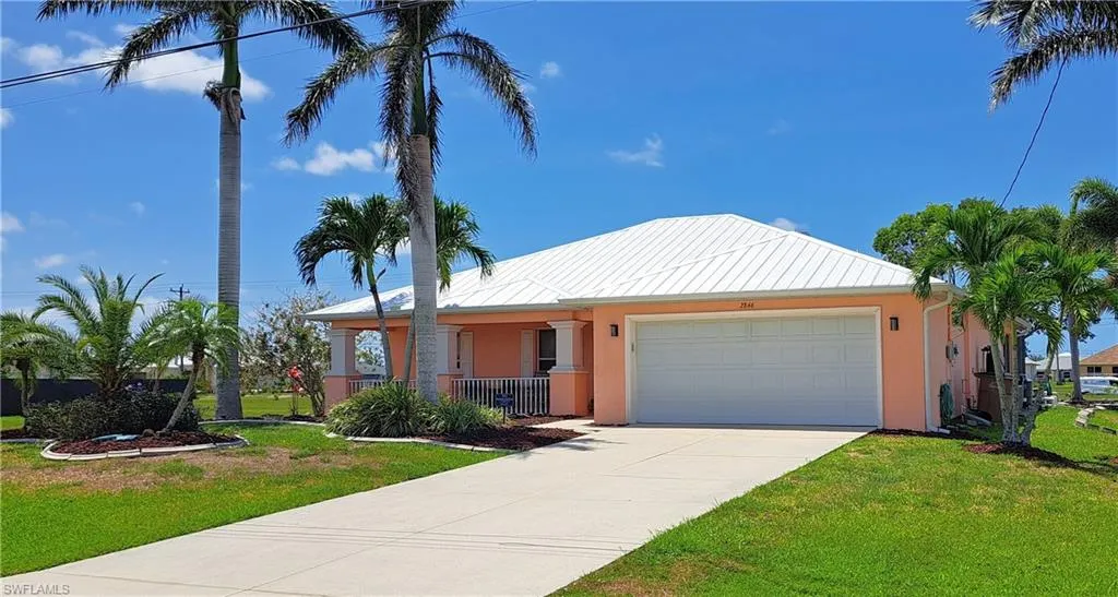 Cape Coral, Florida 33993, United States, 3 Bedrooms Bedrooms, ,2 BathroomsBathrooms,Residential,Active,135232