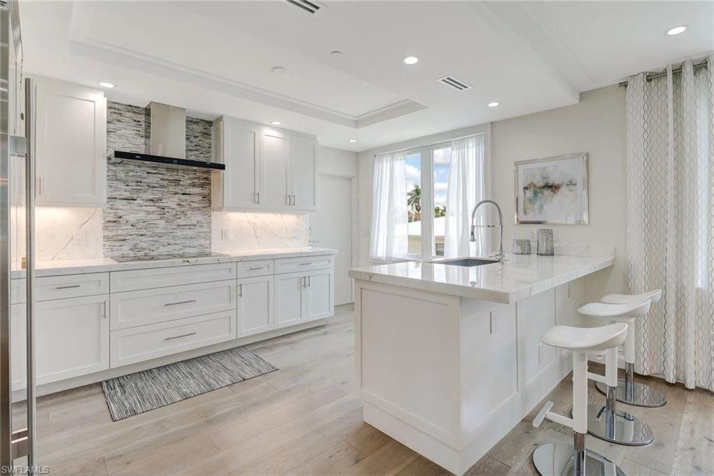 OLDE NAPLES - Residential