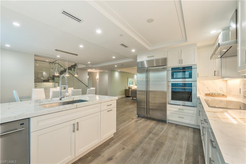 OLDE NAPLES - Residential