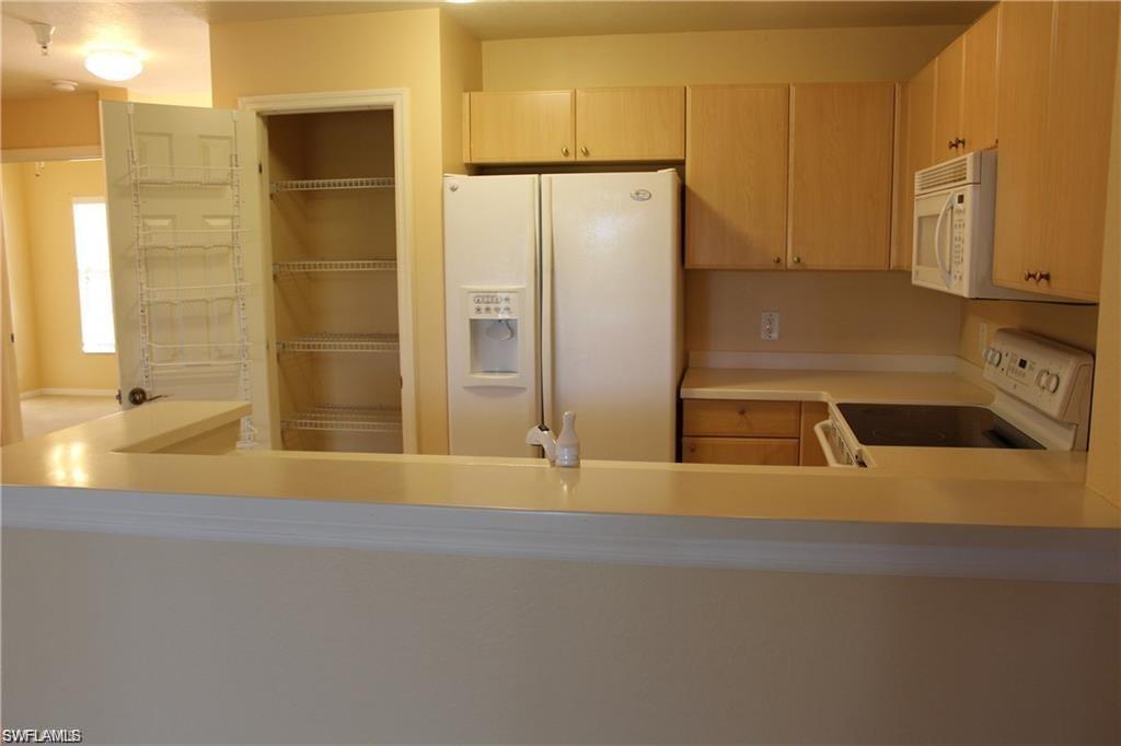 BOTANICAL PLACE - Residential