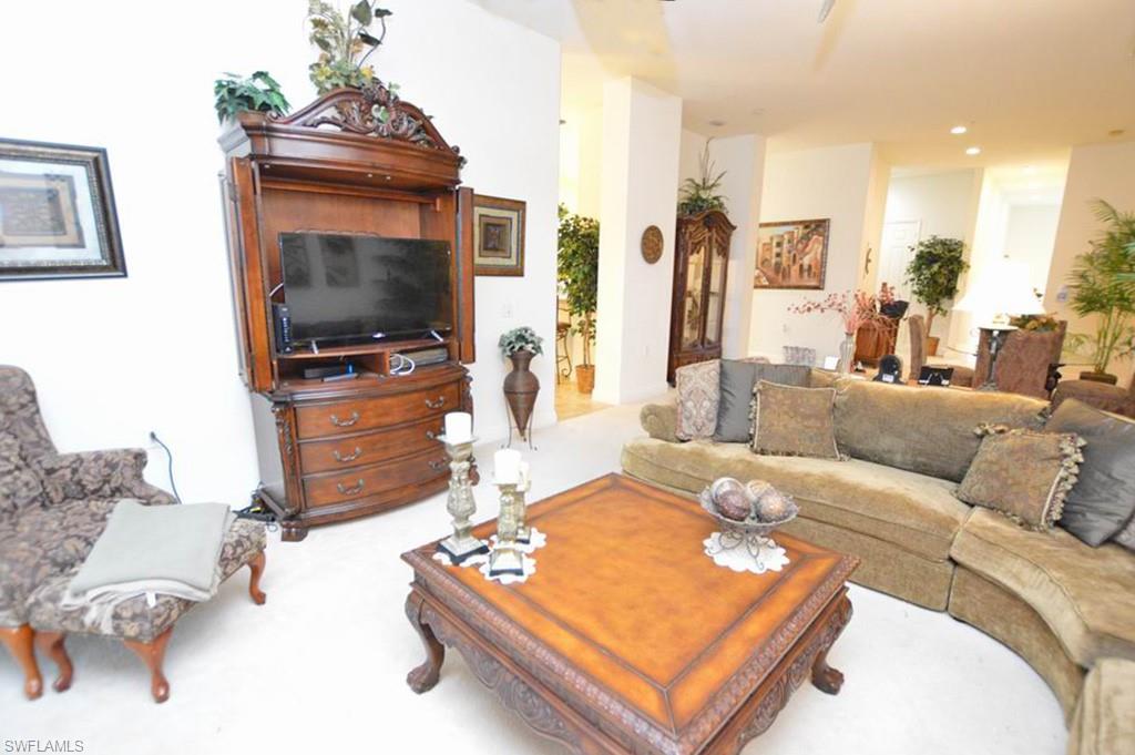 LAGUNA - Residential Lease