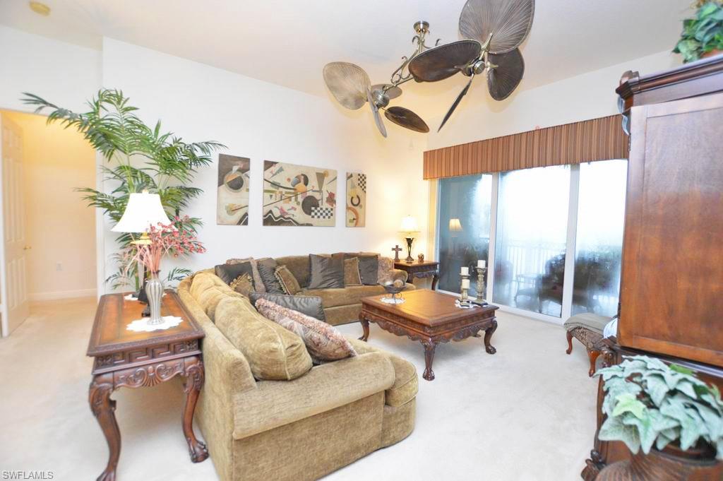 LAGUNA - Residential Lease