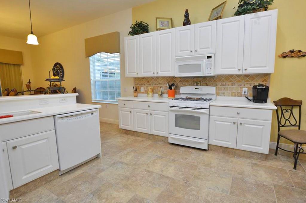 LAGUNA - Residential Lease