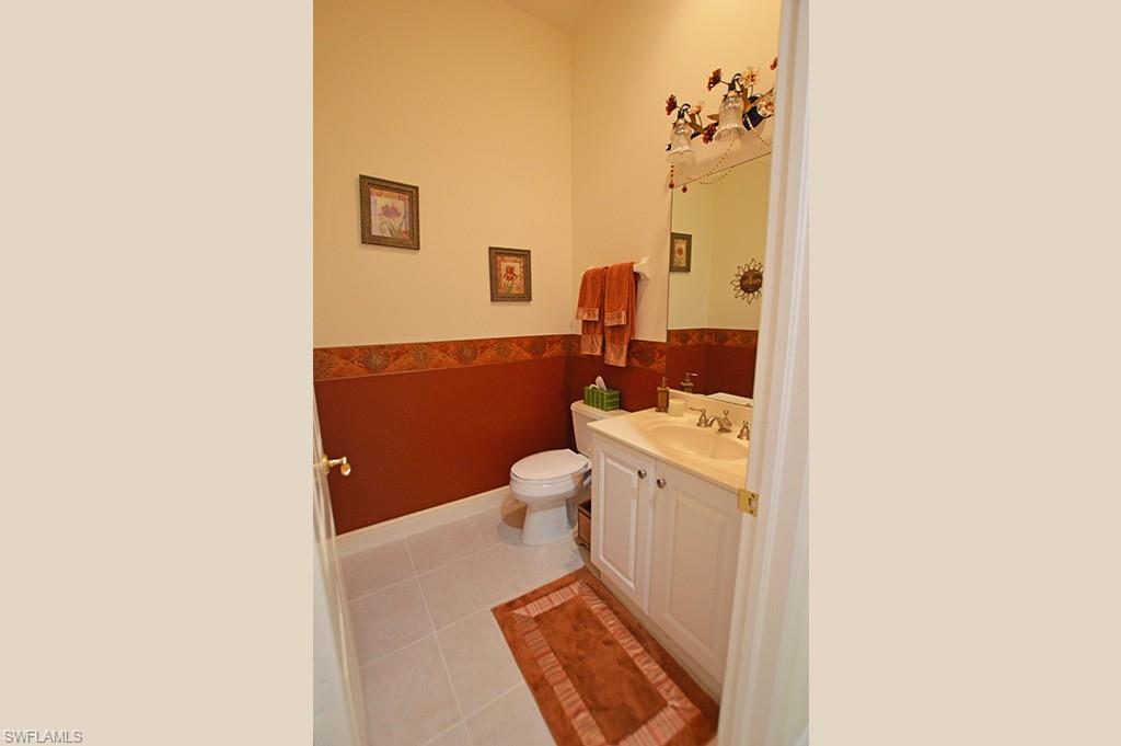 LAGUNA - Residential Lease