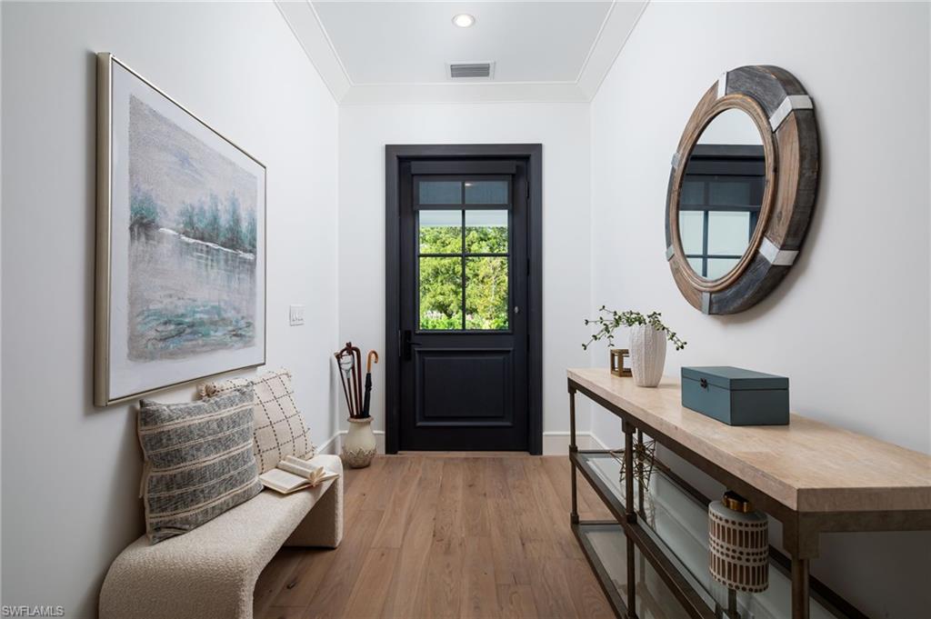 LAKE PARK - Residential