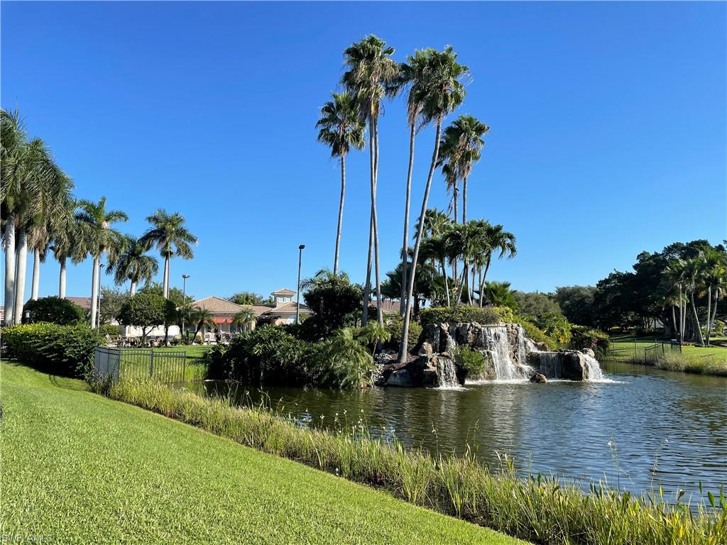 LAKESIDE - Residential