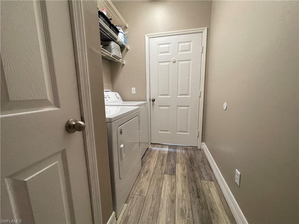 LAKESIDE - Residential