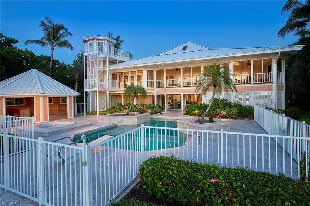 HIDEAWAY BEACH - Residential