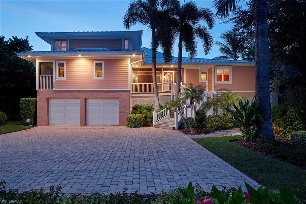 HIDEAWAY BEACH - Residential