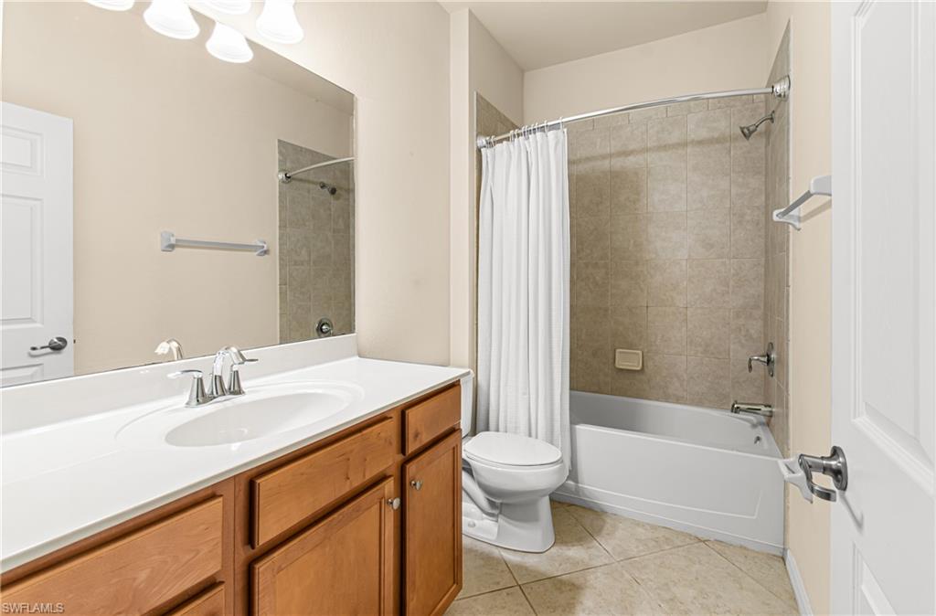 REFLECTION ISLES - Residential Lease