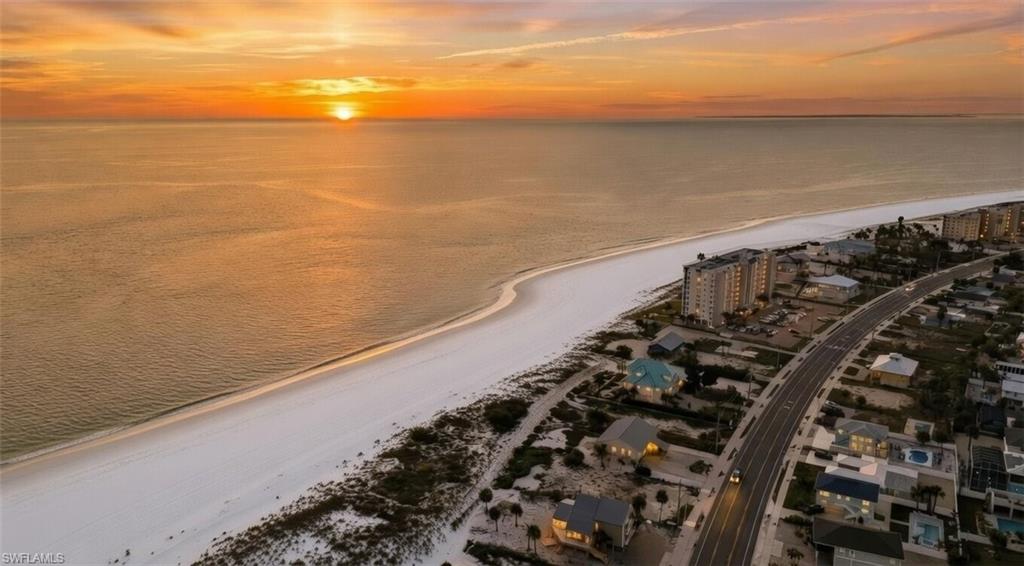 GRAND OLE MAN - Land