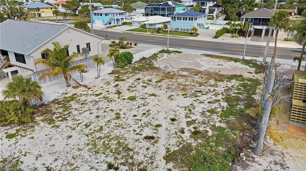 GRAND OLE MAN - Land