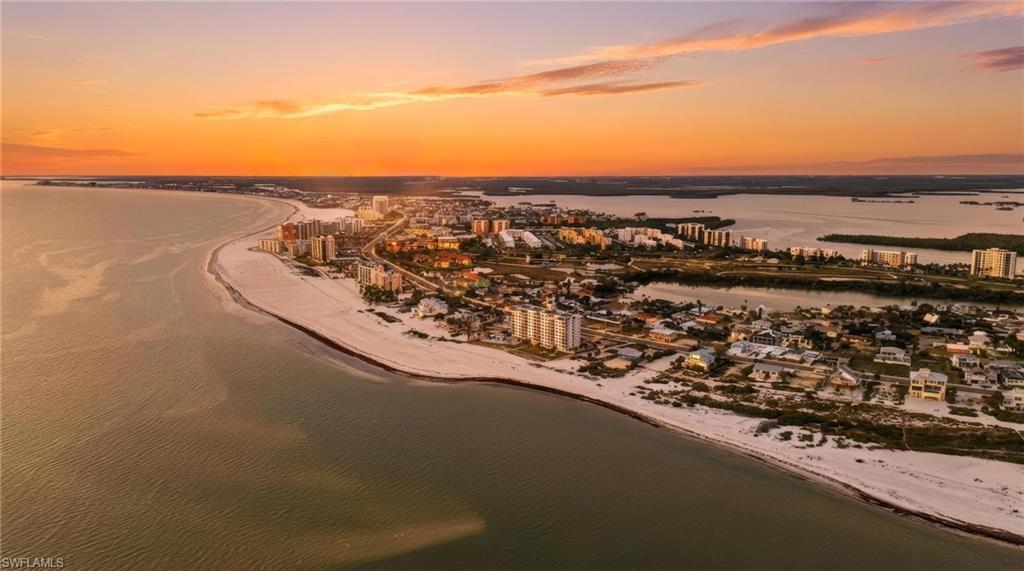 GRAND OLE MAN - Land