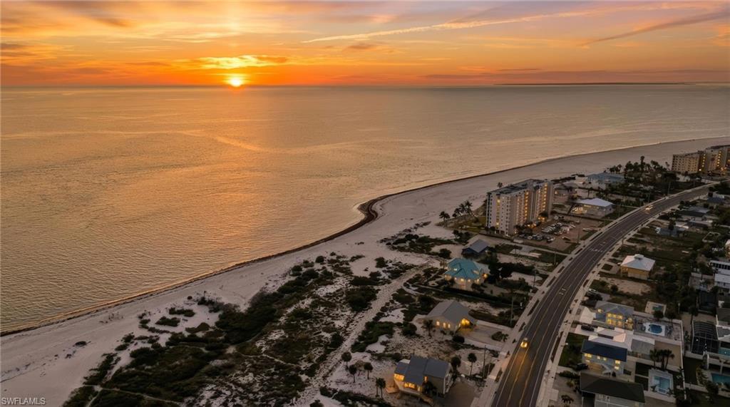 GRAND OLE MAN - Land