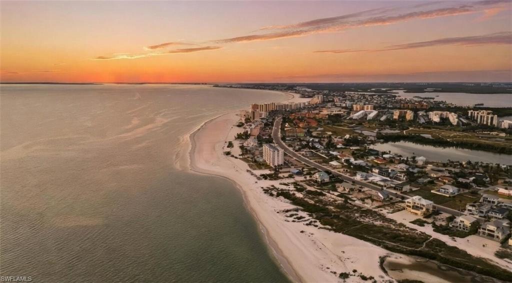 GRAND OLE MAN - Land