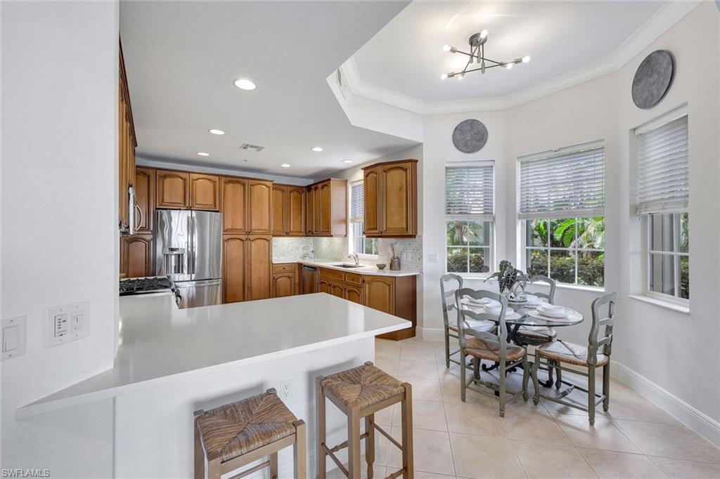 3695 Montreux LN 101