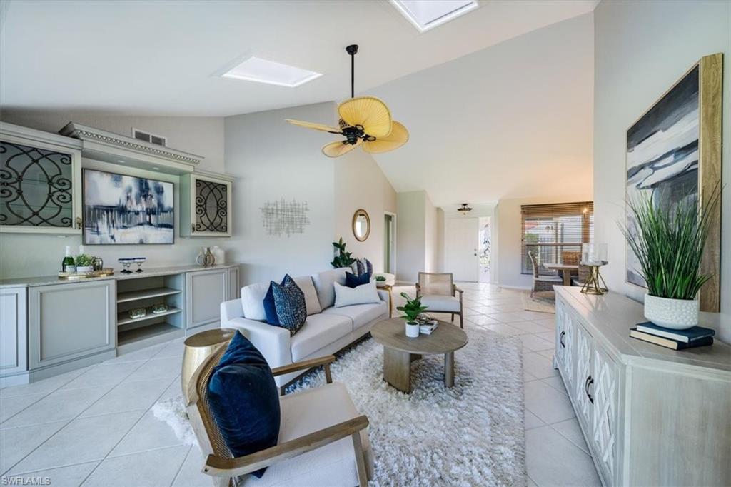 BEACHWALK HOMES - Residential